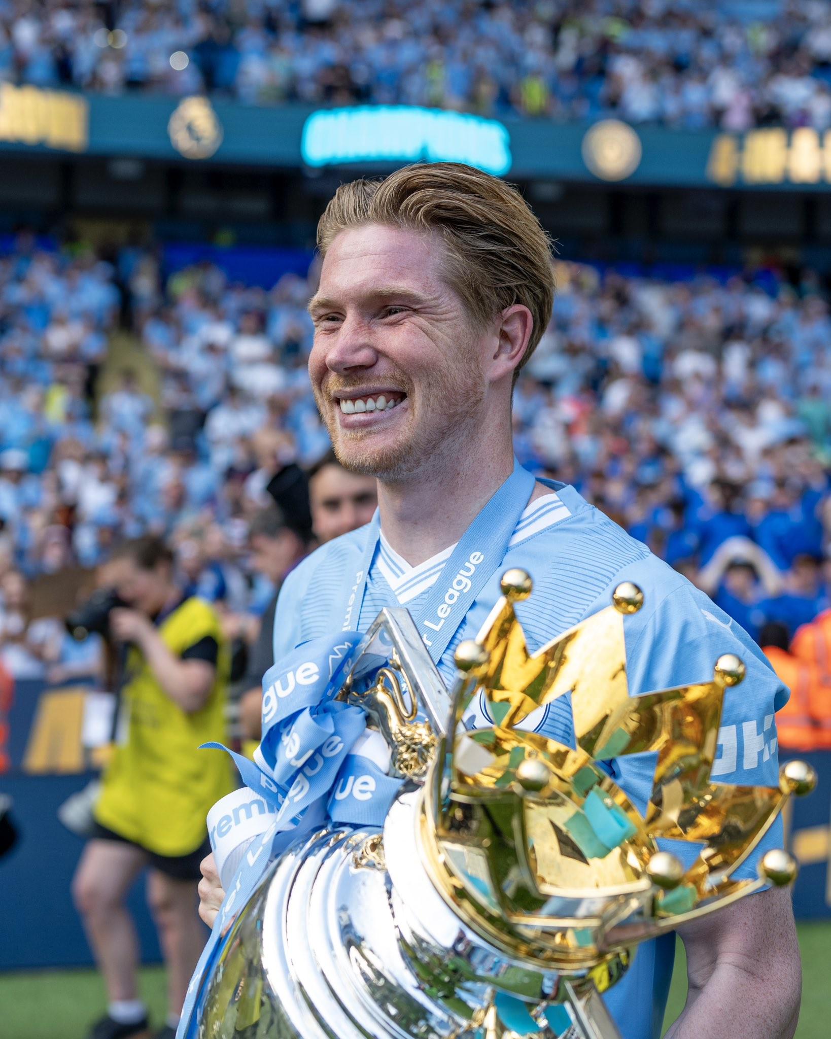 九游手机游戏大全 德布劳内边前卫 